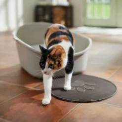 Frisco Shaped Cat Litter Mat -PetPalace Picks 166306 PT3. AC SS1800 V1675279990