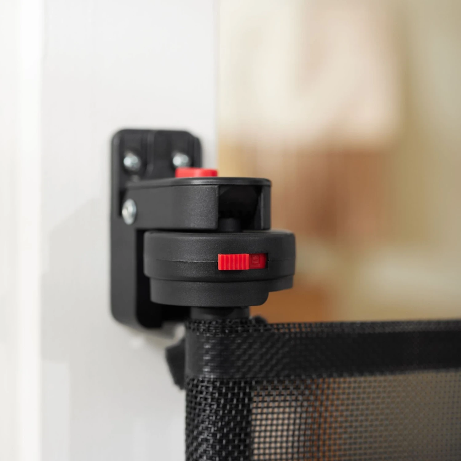 Frisco Expandable And Retractable Mesh Gate 4 Frisco Expandable And Retractable Mesh Gate - Image 4