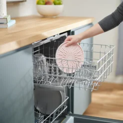 Frisco Silicone Dog & Cat Lick Mat With Suction Cups, Pink -PetPalace Picks 363395 PT7. AC SS1800 V1660750516